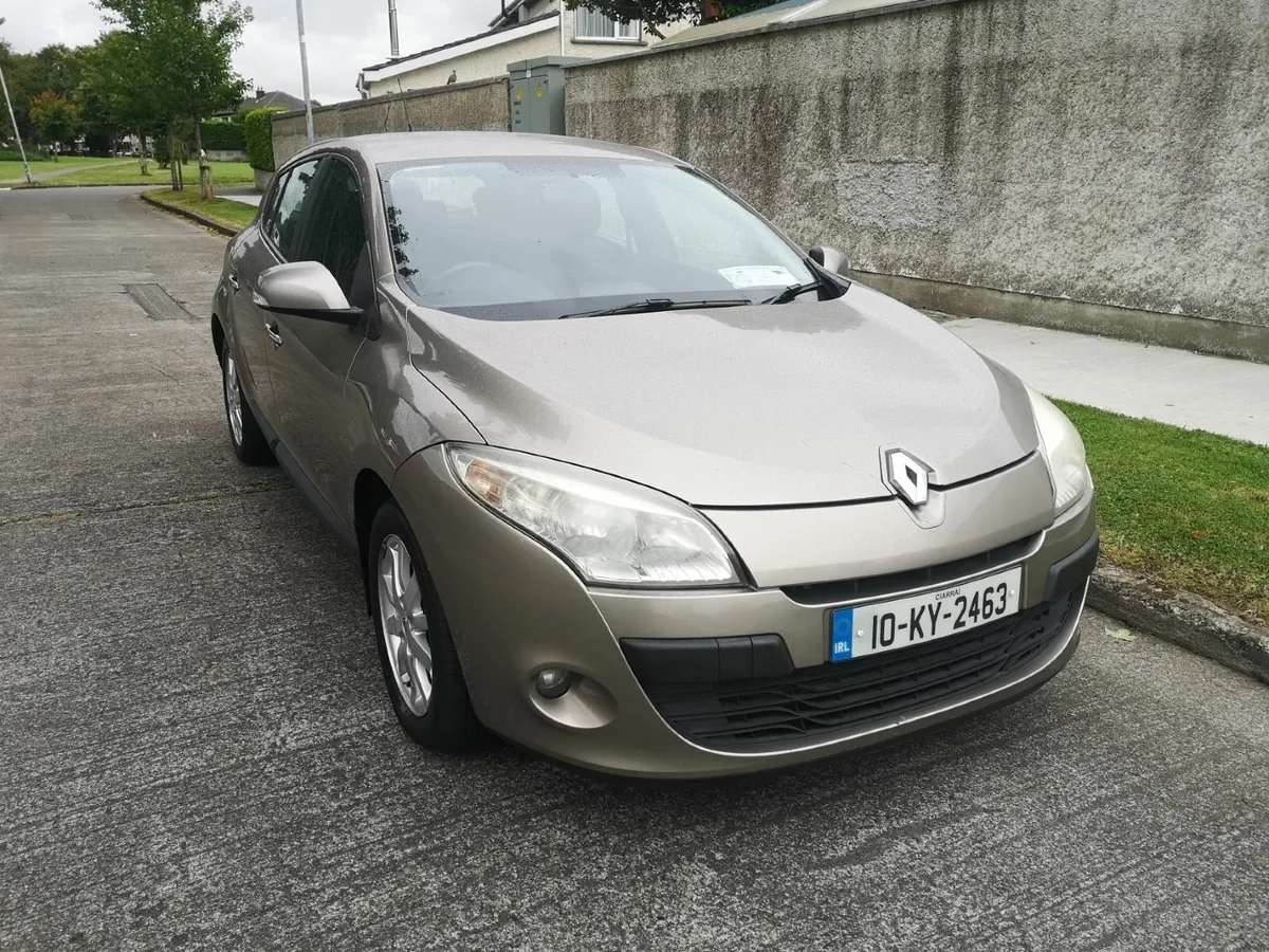 Renault Megane 2010 - Image 2