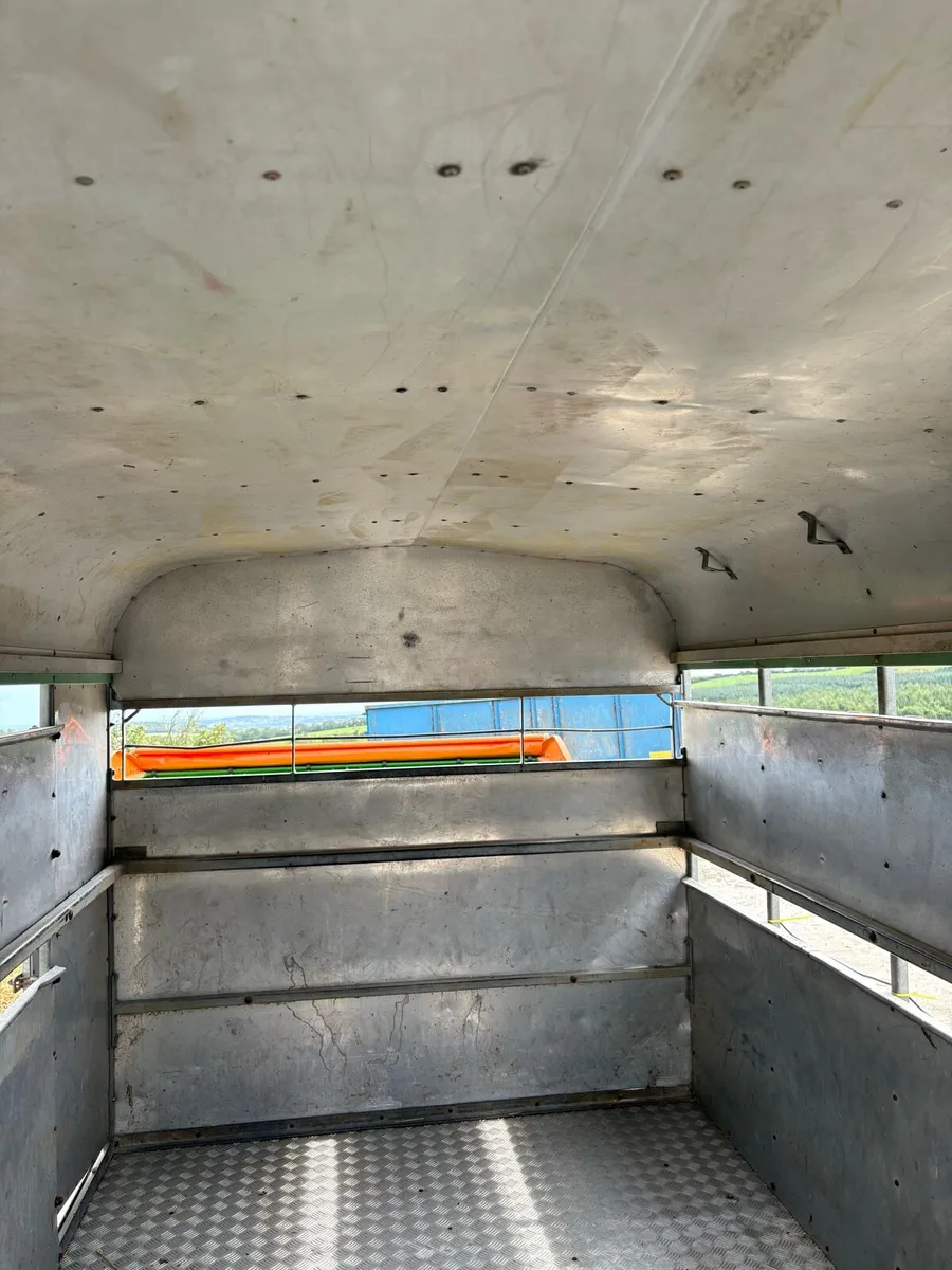 Cattle trailer body - Image 4