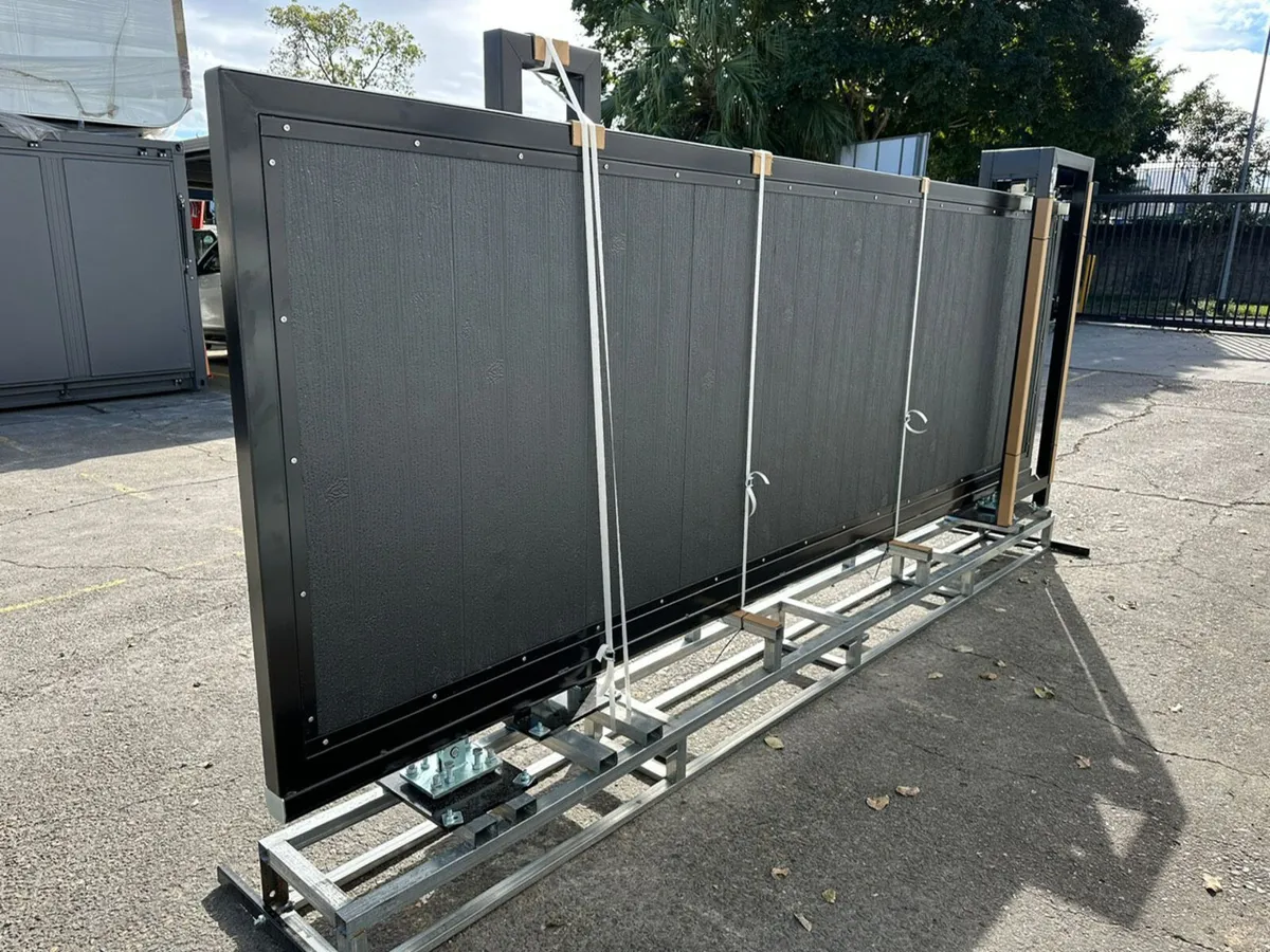 13FT Cantilever Sliding Gate **Online Auction** - Image 1