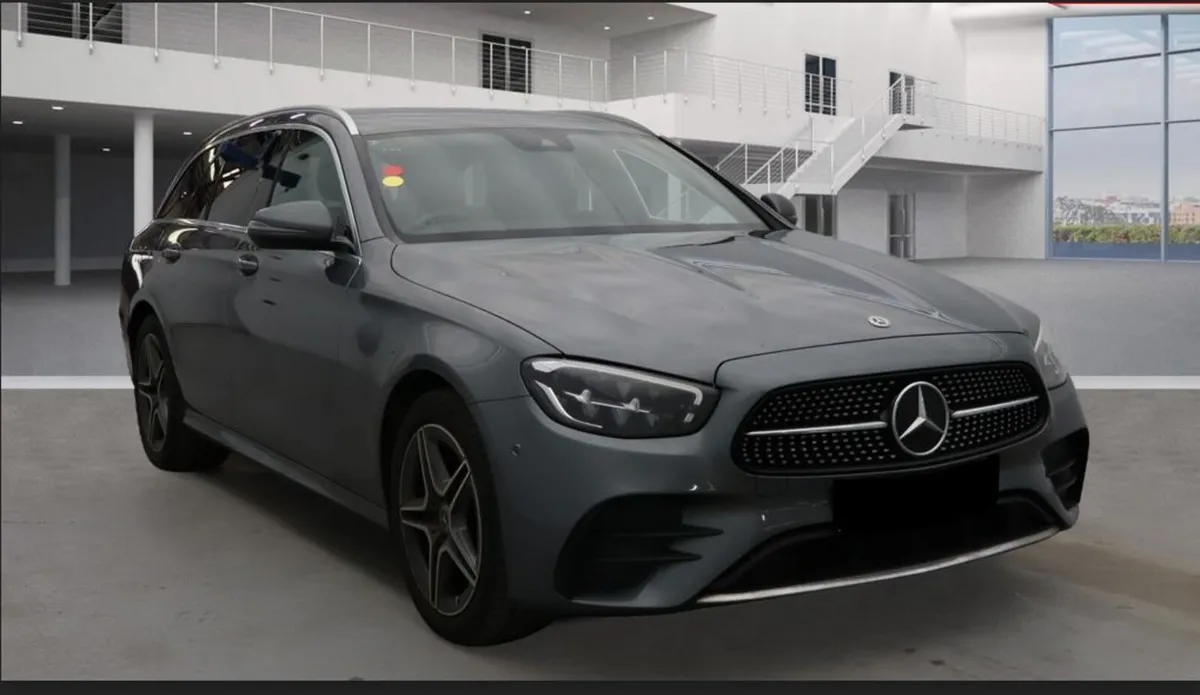 2022 MERCEDES-BENZ E CLASS AMG LINE DE AUTO ESTATE - Image 1