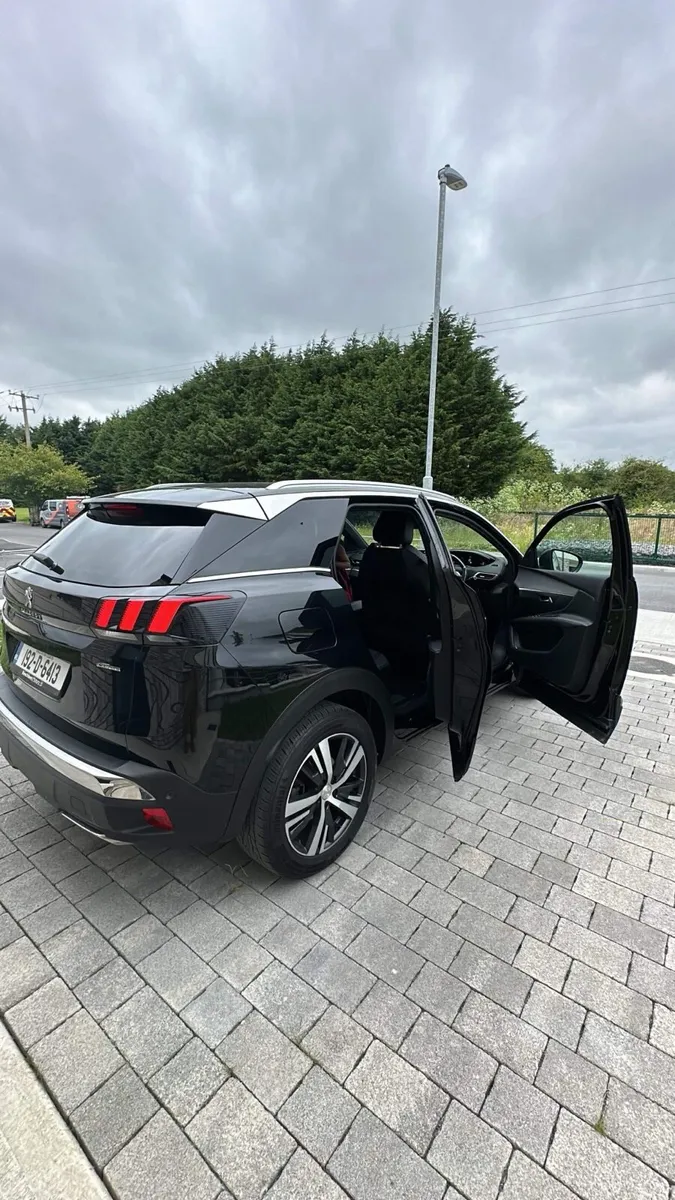 Peugeot 3008 GTLINE - Image 2
