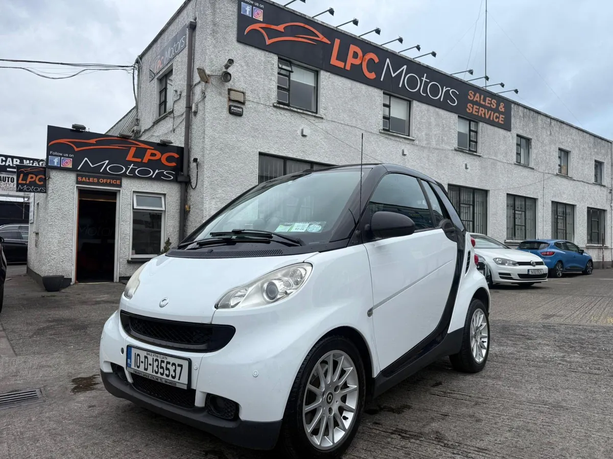 Smart Fortwo 2010 Cabrio - Image 2