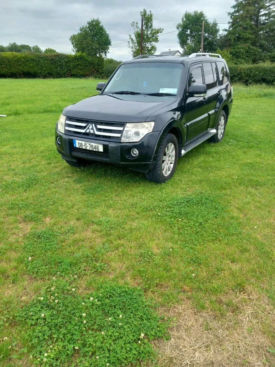 Mitsubishi pajero crewcab - Image 3