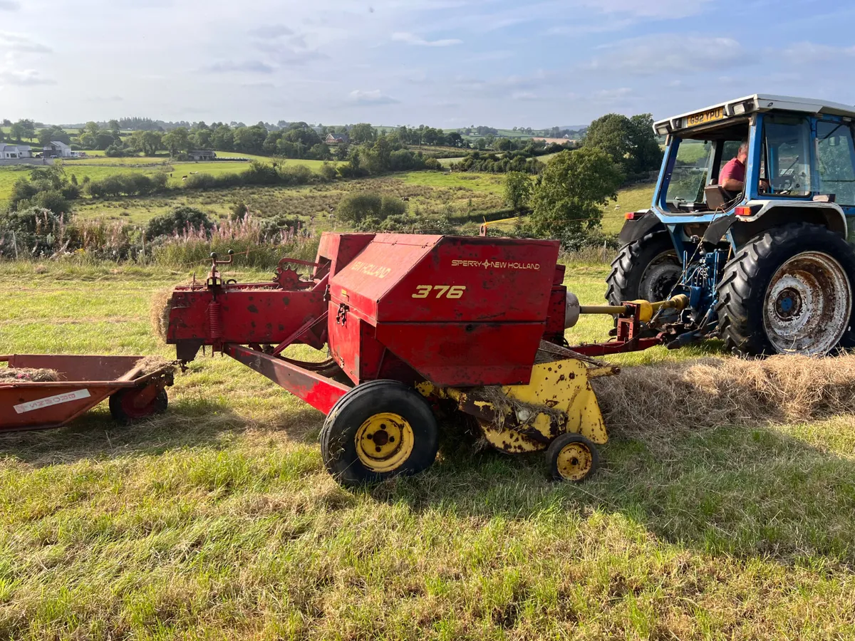 New Holland 376 Square Baler - Image 3