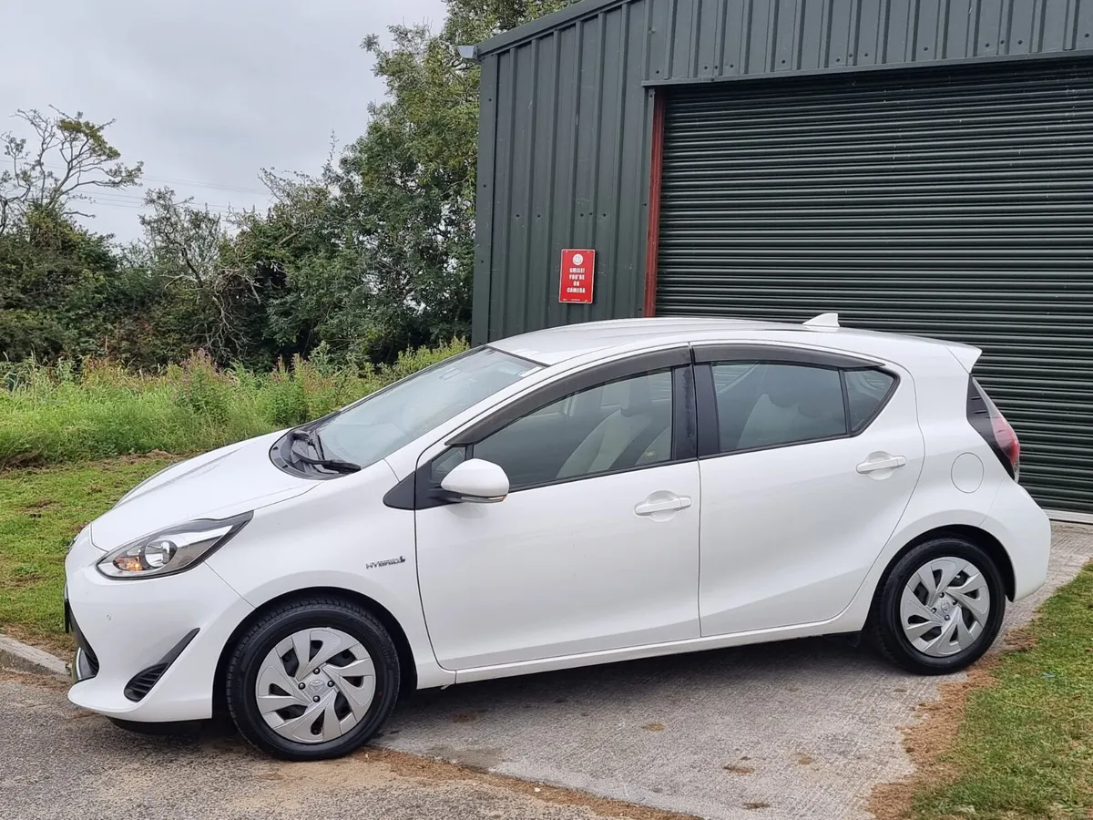 Toyota Aqua 2019 - Image 3