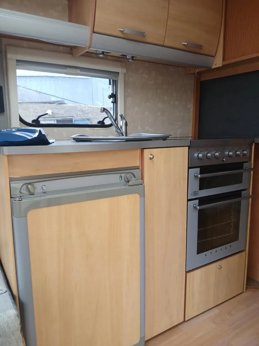 Caravans - Image 4