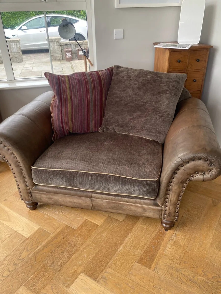 Snuggler chesterfield armchair and 3 seater - Image 2