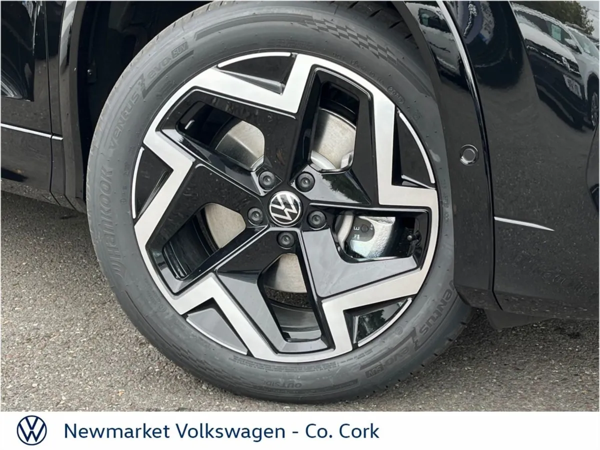 Volkswagen Tayron R-line 75 2.0tdi 150BHP DSG Aut - Image 2