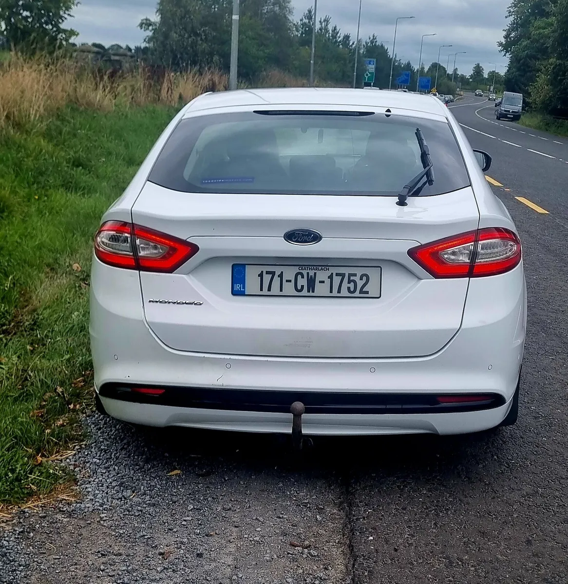 FORD MONDEO HATCHBACK - Image 3