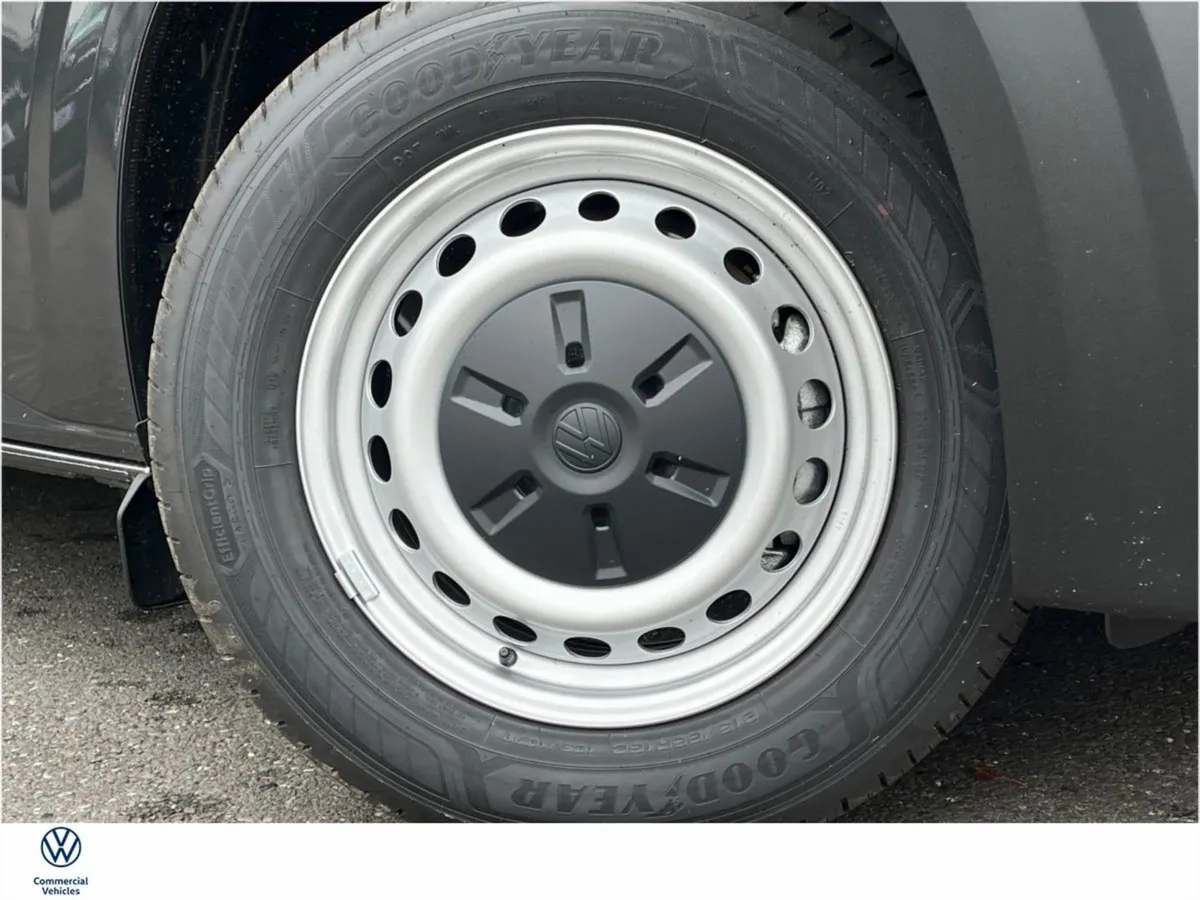 Volkswagen Transporter Trendline Long Wheel Base - Image 2