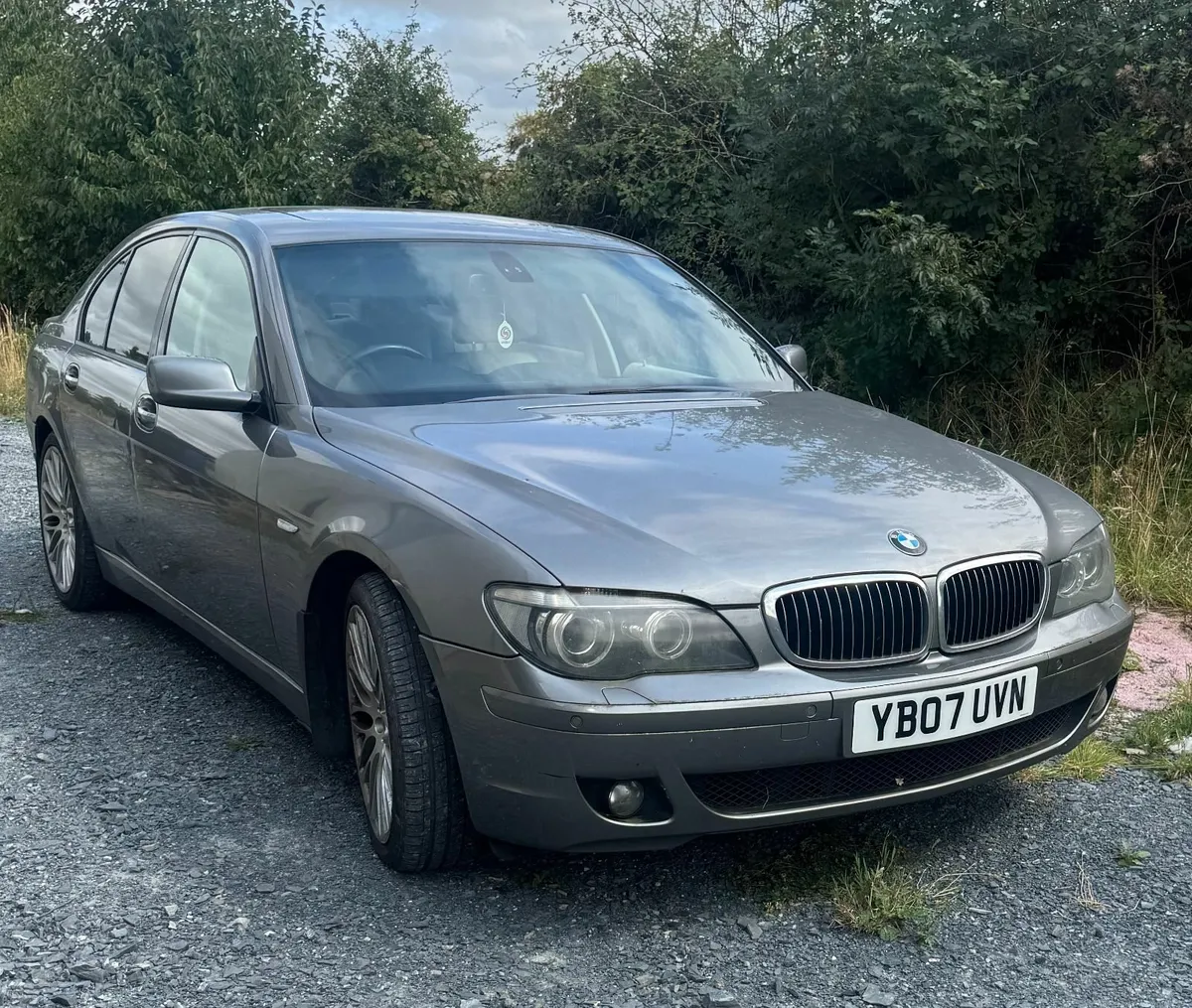 BMW 7-Series 2007 - Image 1