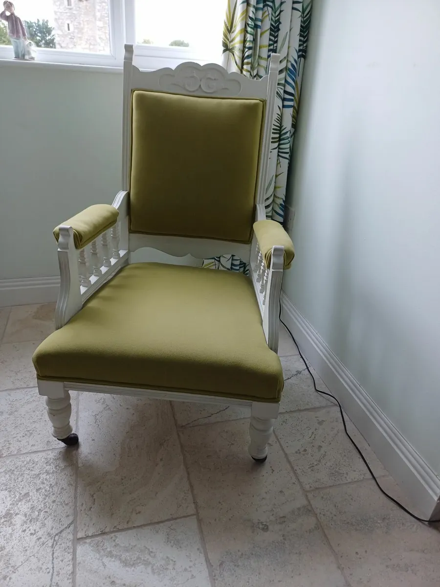 Period armchair and footstool - Image 2