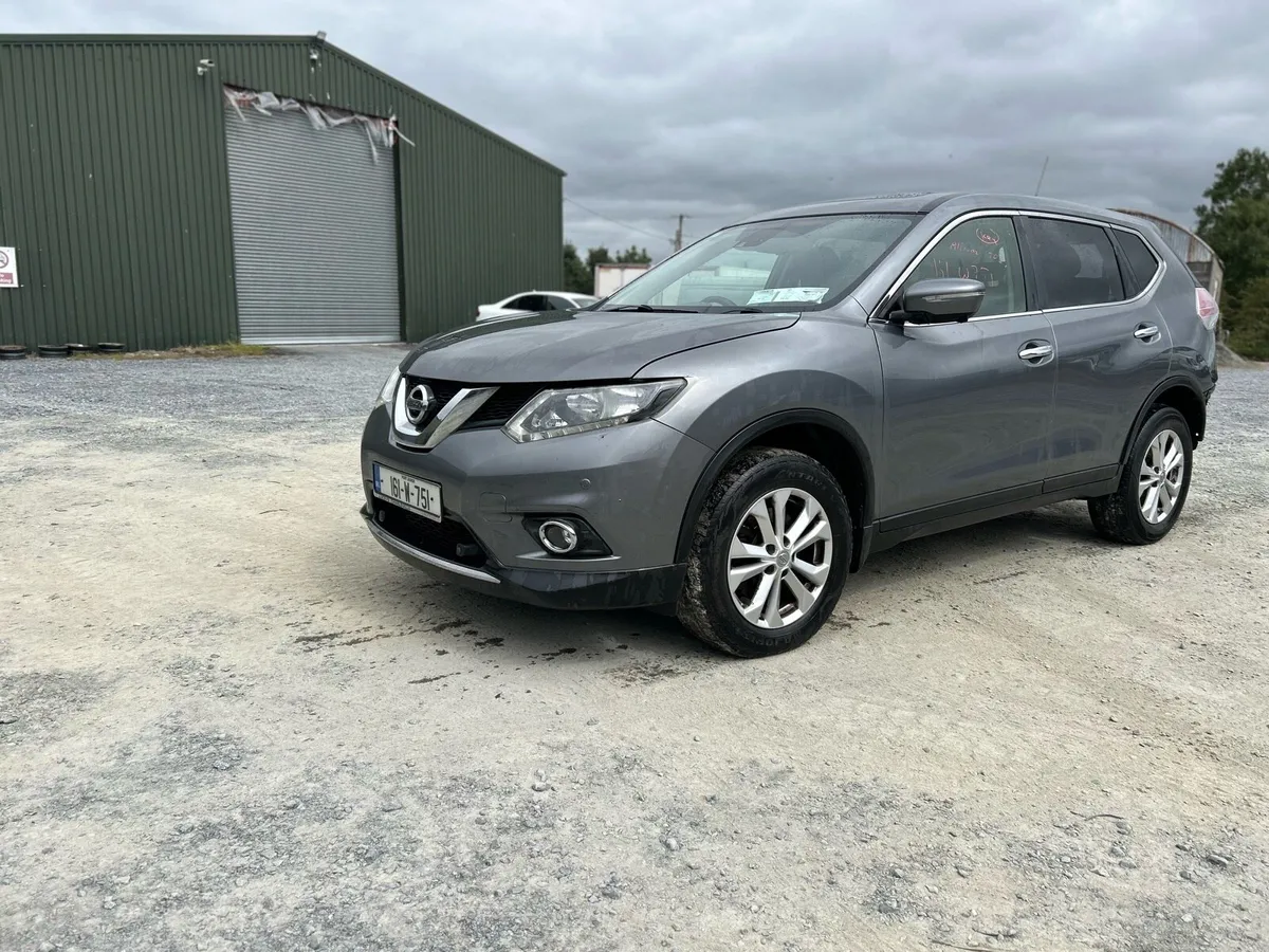 2016 Nissan X Trail 7 seater - Image 3