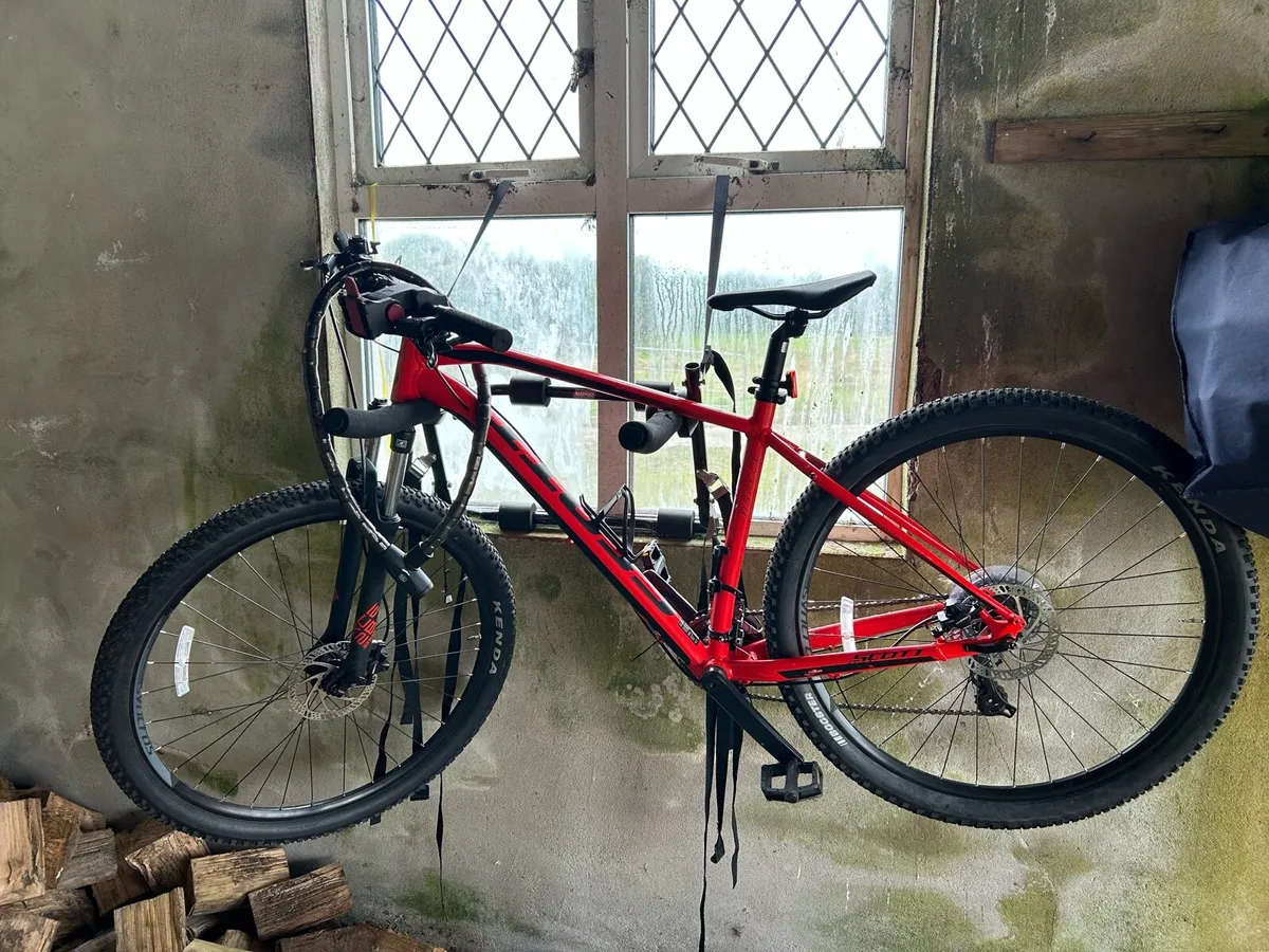 Mountain Bike – Excellent Condition - Image 2