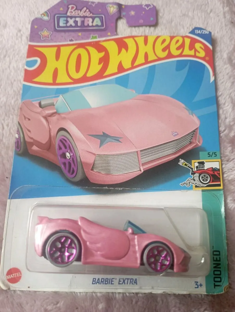 A COLLECTION HOT WHEELS BARBIE  DIE - CAST MODLES - Image 3
