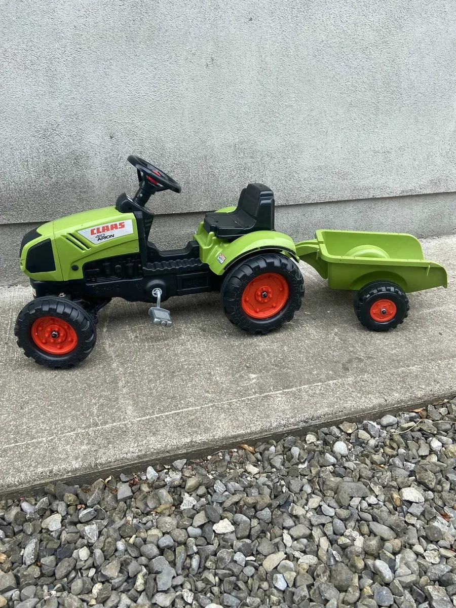 Kids tractor like new - Image 1