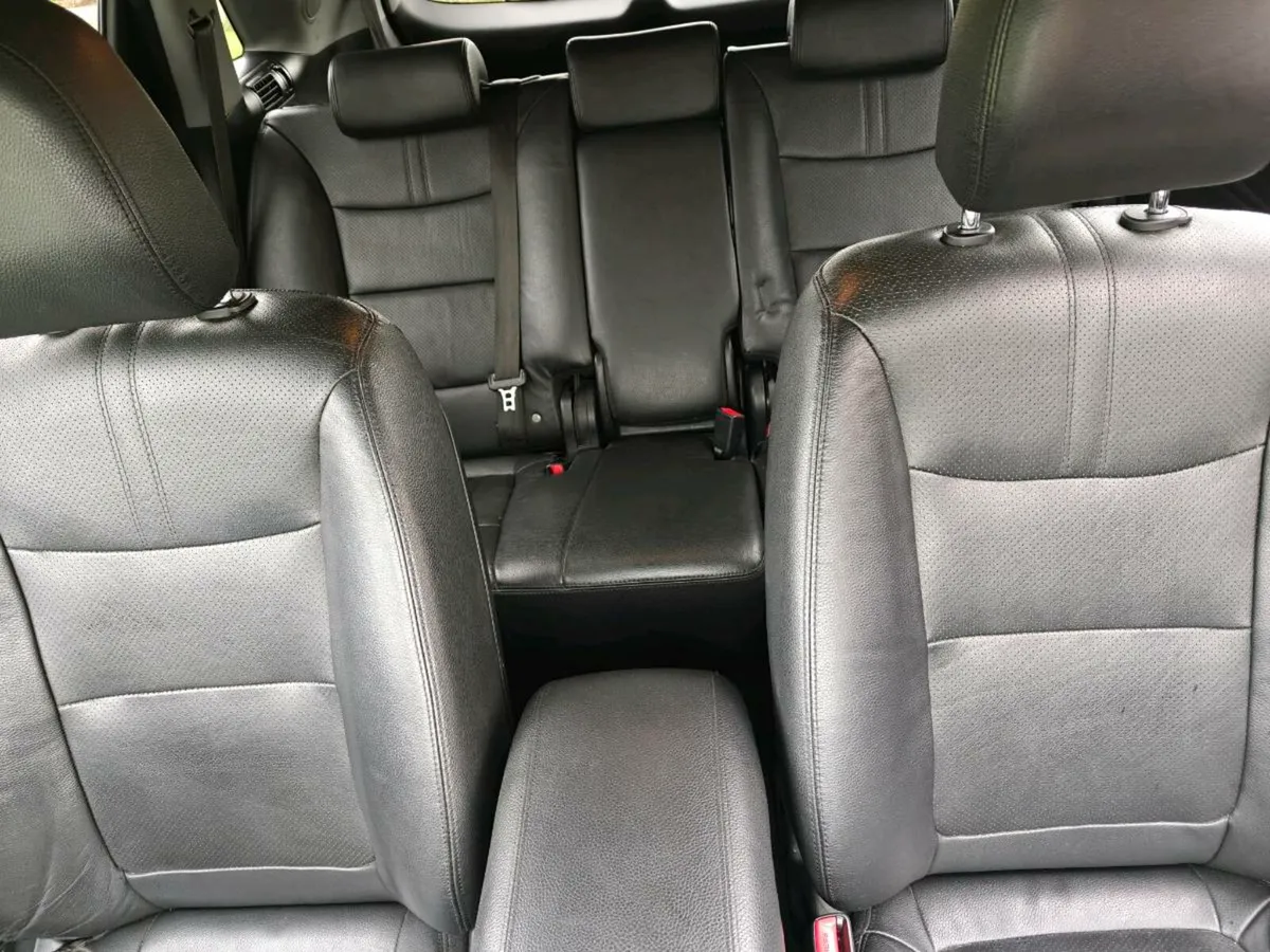 Kia Sorento - Image 4