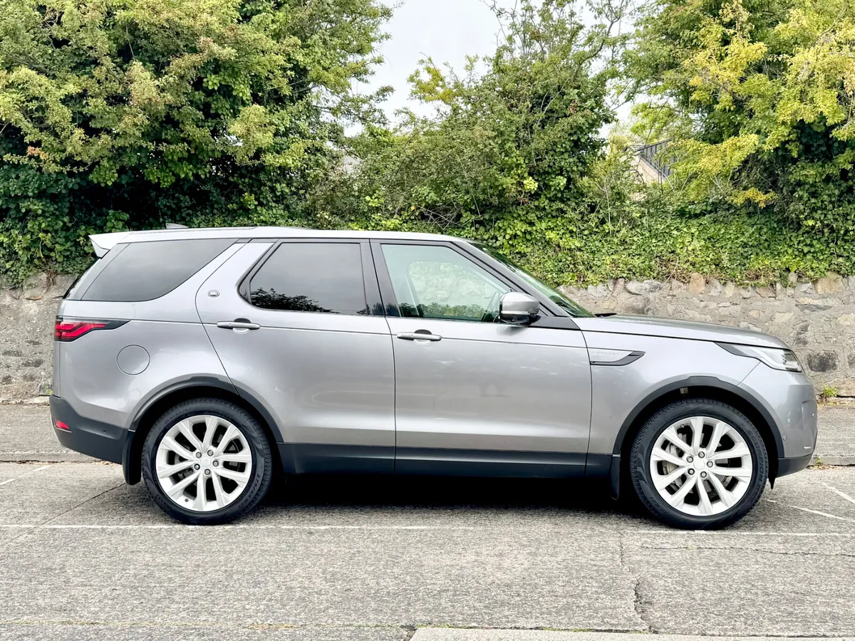 Land Rover Discovery 2021!! 3.0D COM!!FSH!! + VAT - Image 4