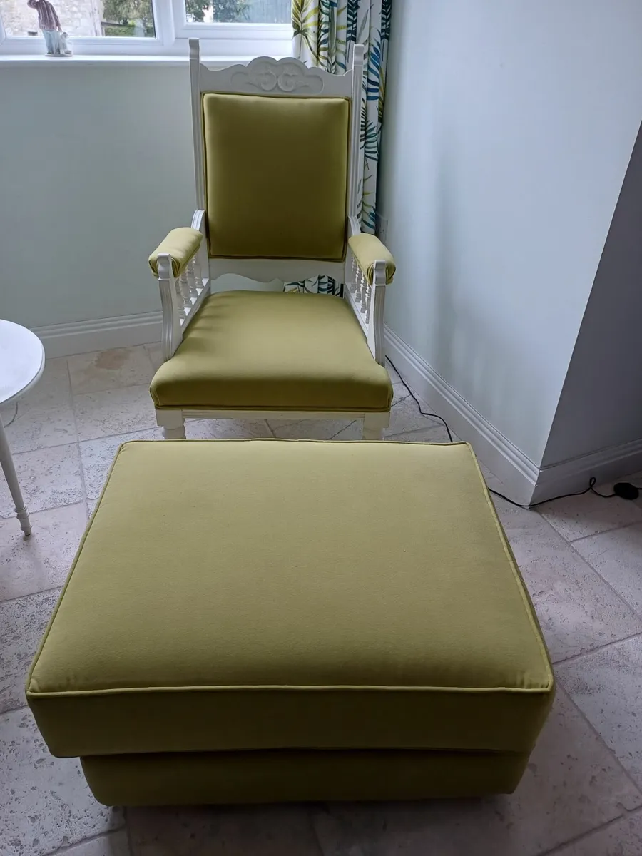 Period armchair and footstool - Image 2