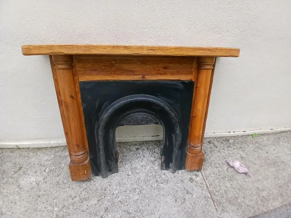Fireplace & surround - Image 2