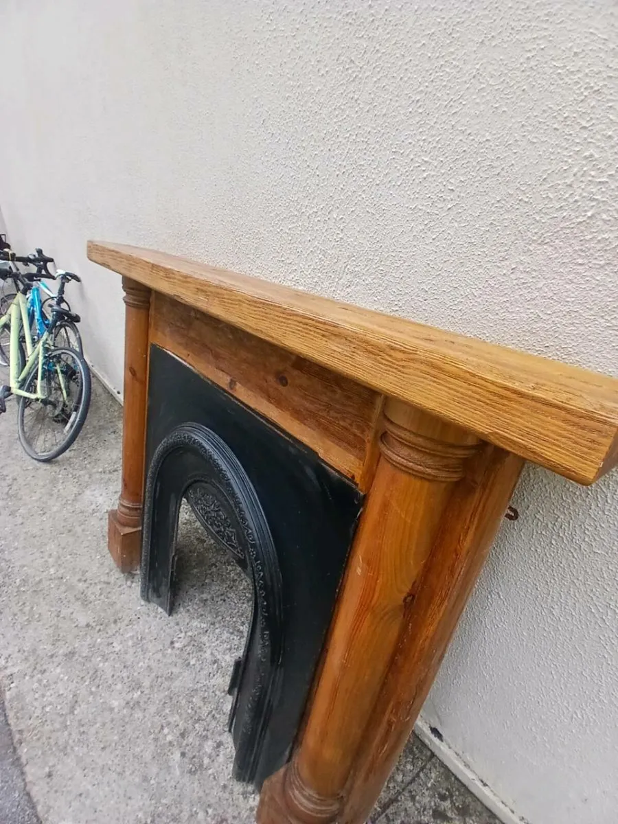 Fireplace & surround - Image 3