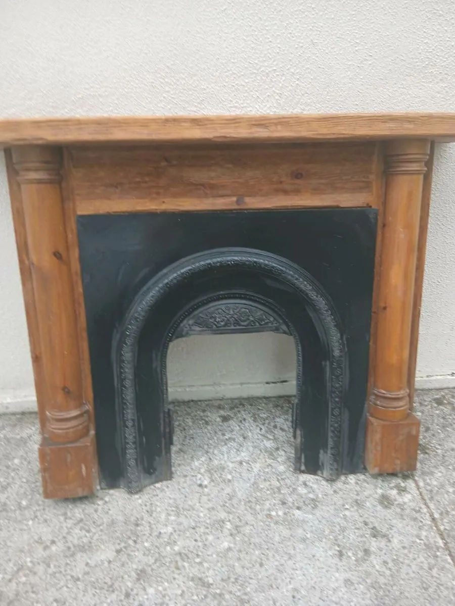 Fireplace & surround - Image 4