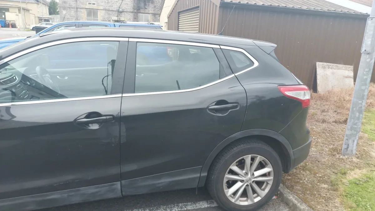 Nissan Qashqai 2014 - Image 2