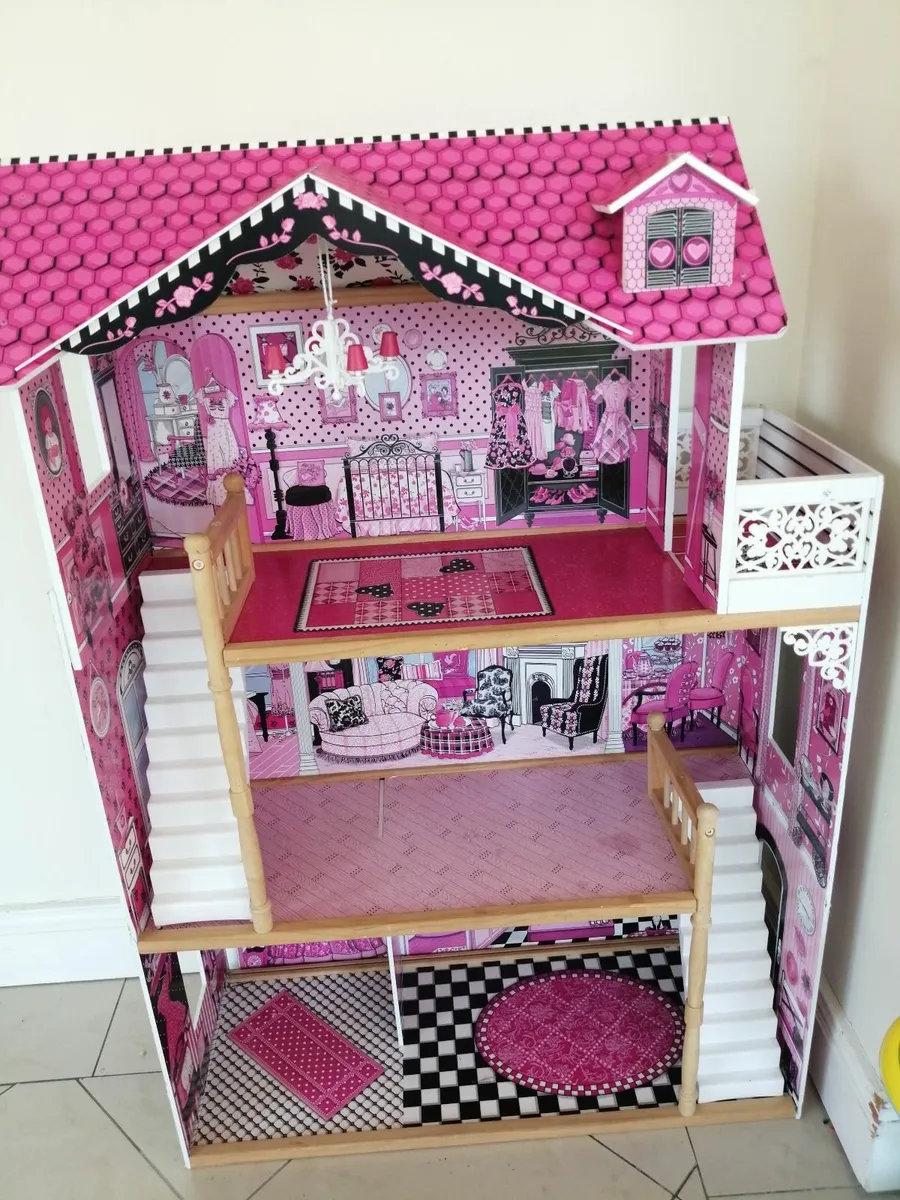 Kids Dollhouse and accessories - Image 4