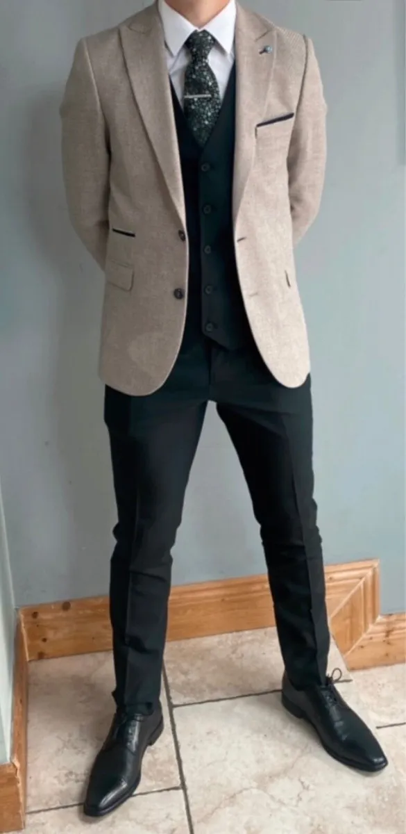 Men’s Slim Fit 3 Piece Suit - Image 1