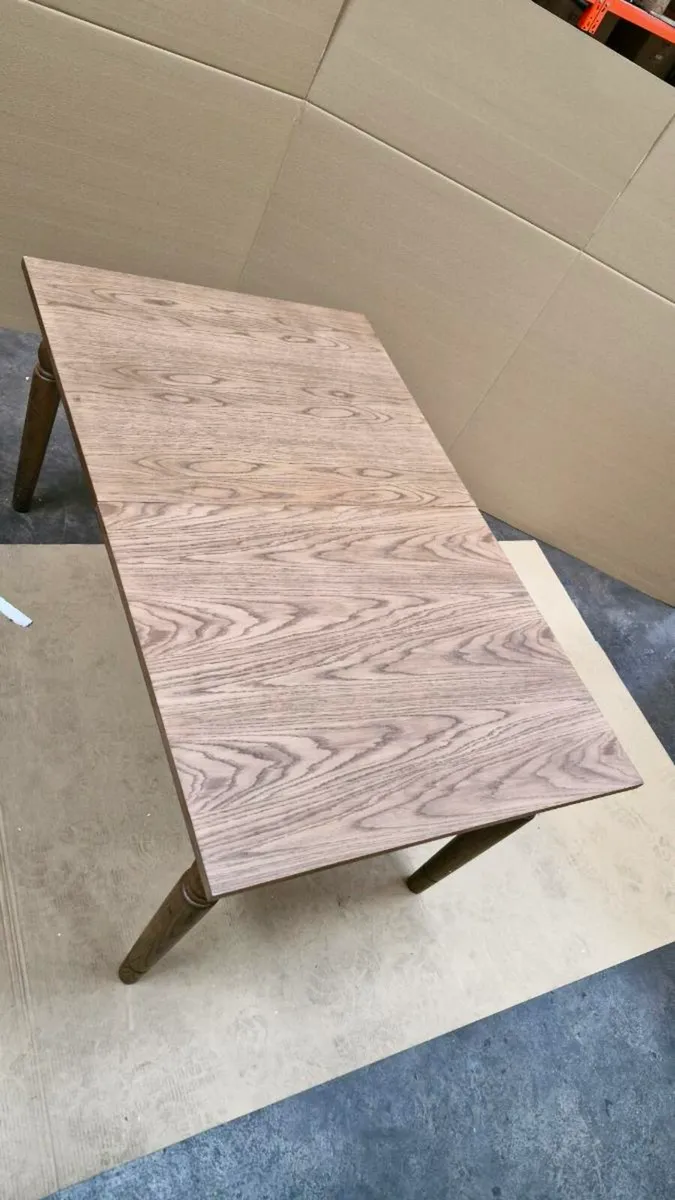 Extending Dining table oak - Image 3