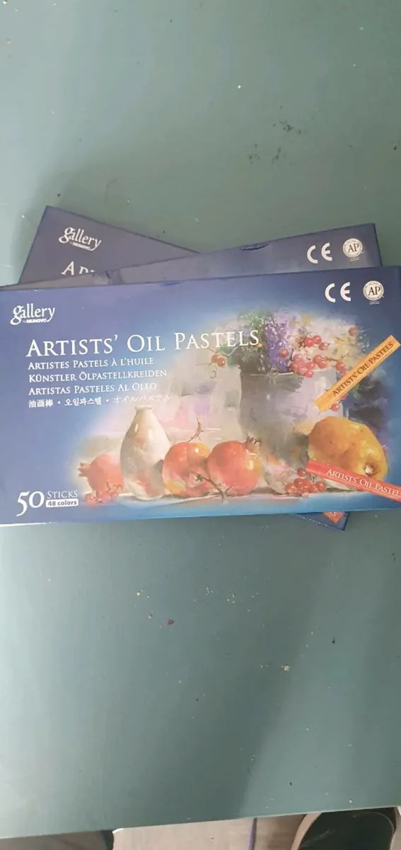 25/ 50 Soft Oil Pastels - Image 3