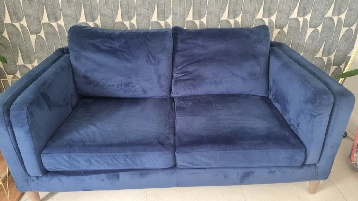sofa - Image 3