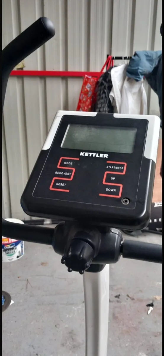 Exercise bike - Image 3