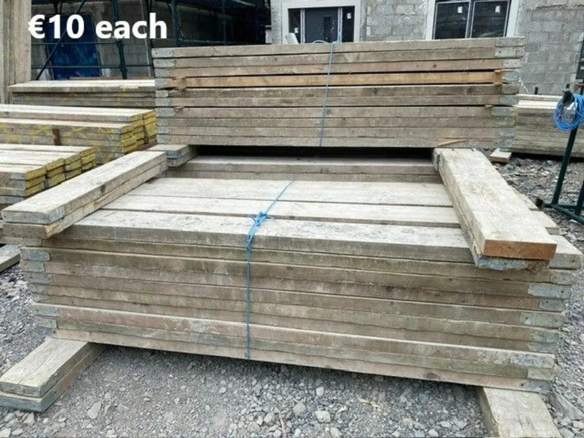 Scaffolding boards & Ladders - Image 1