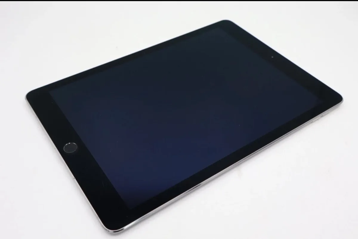 iPad Air 2 64GB WiFi grey - Image 1