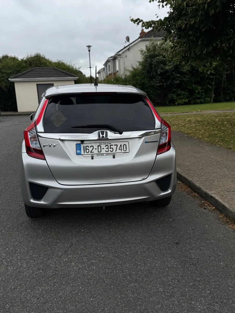 Honda fit 2016 - Image 1