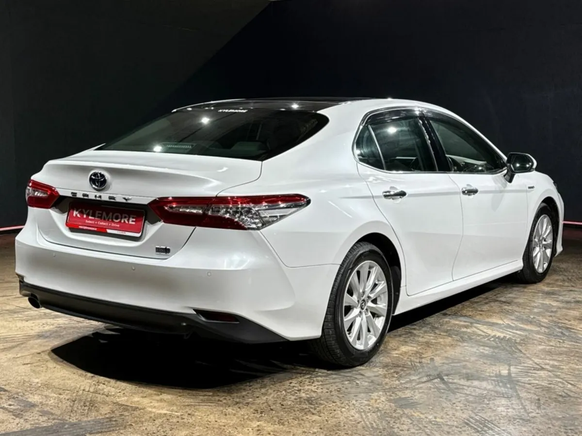 Toyota Camry 2.5 HYBRID WS MODEL - AUTO - CRUISE C - Image 4