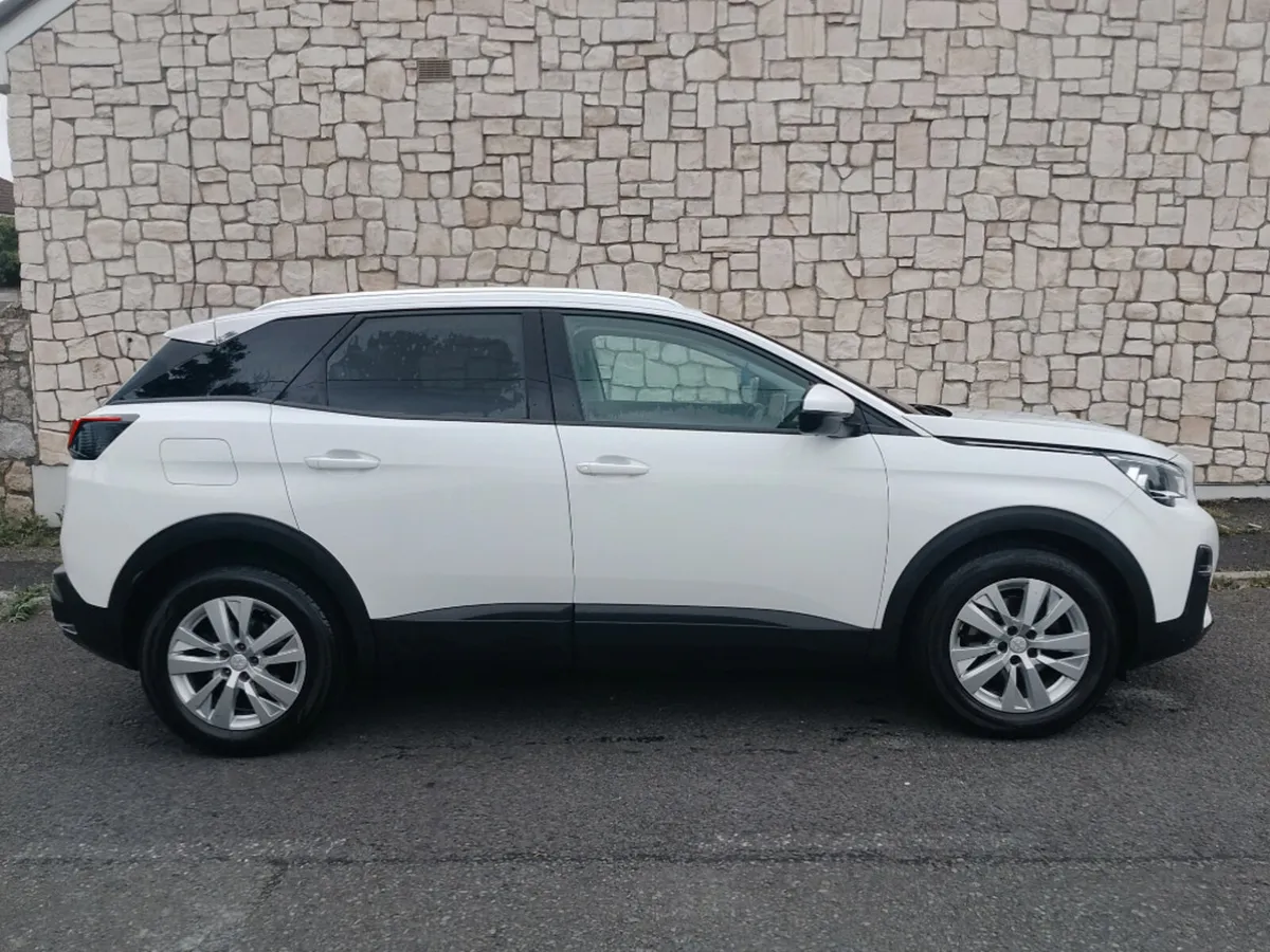 Peugeot 3008 Active 1.5 Blue HDI 130 6.2 4D - Image 2