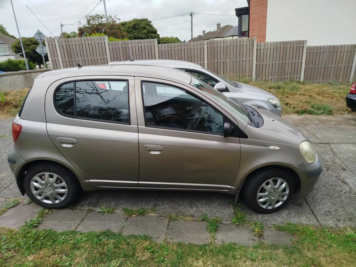 Toyota Yaris 2003 NCT Oct €1250 ono - Image 1