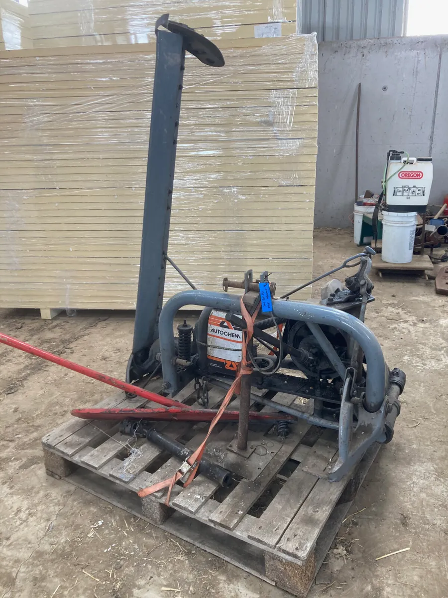 Massey Ferguson MF 732 Finger Bar - Image 1