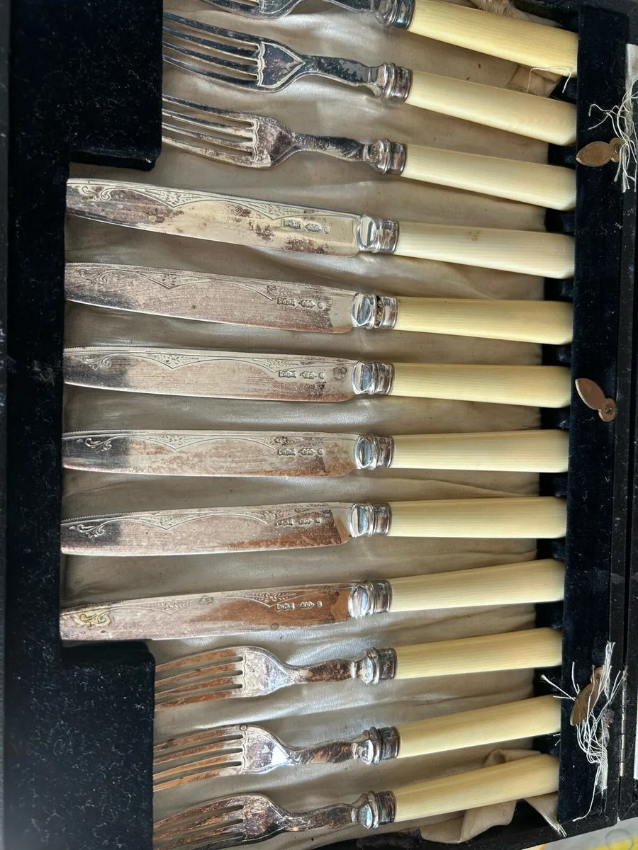 Sheffield knife set - Image 2