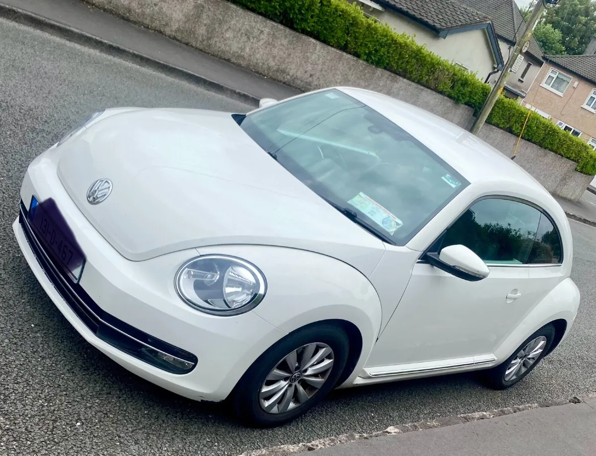 Volkswagen Beetle 2013 - Image 1