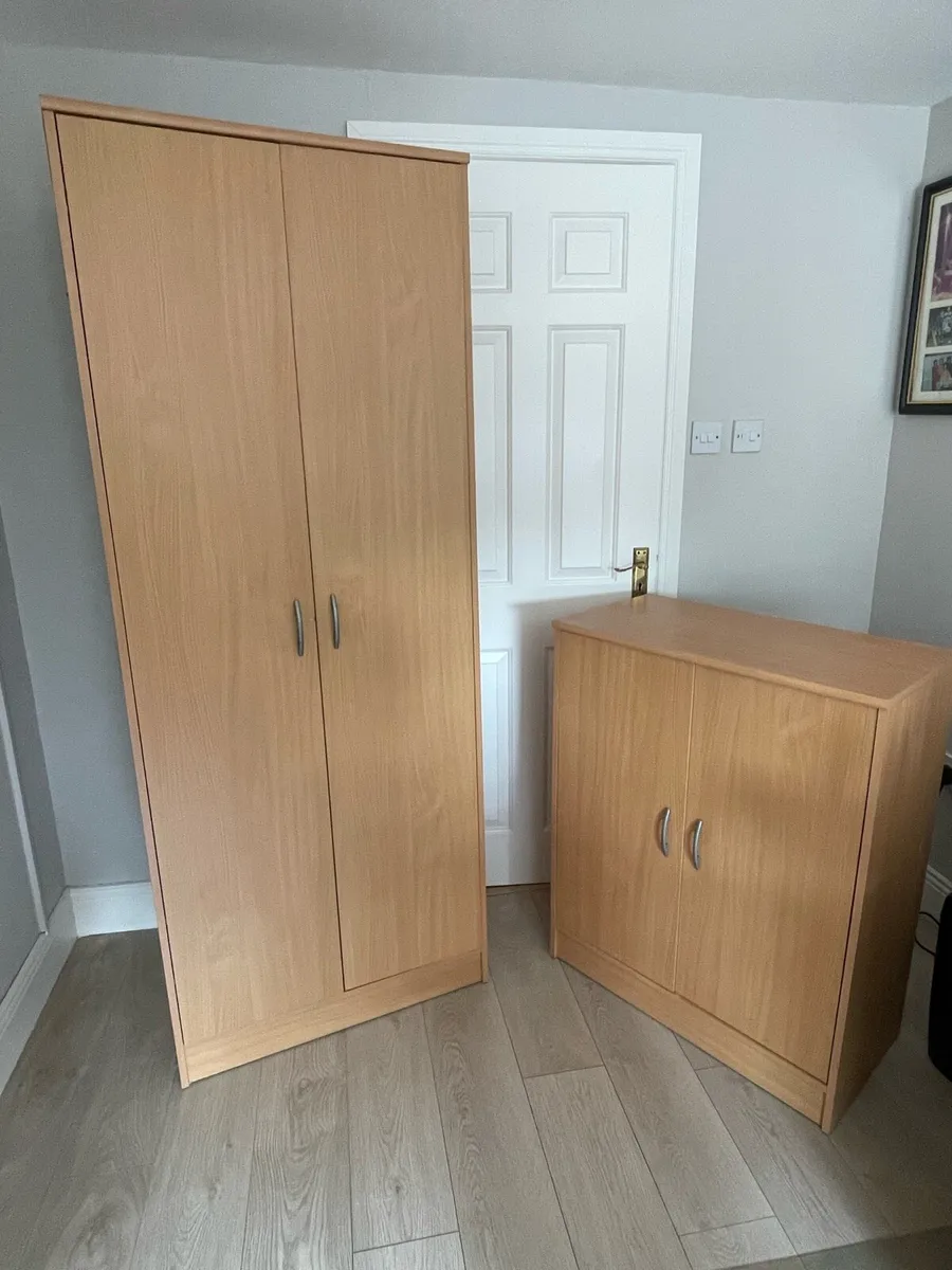 Shelving units - Image 2