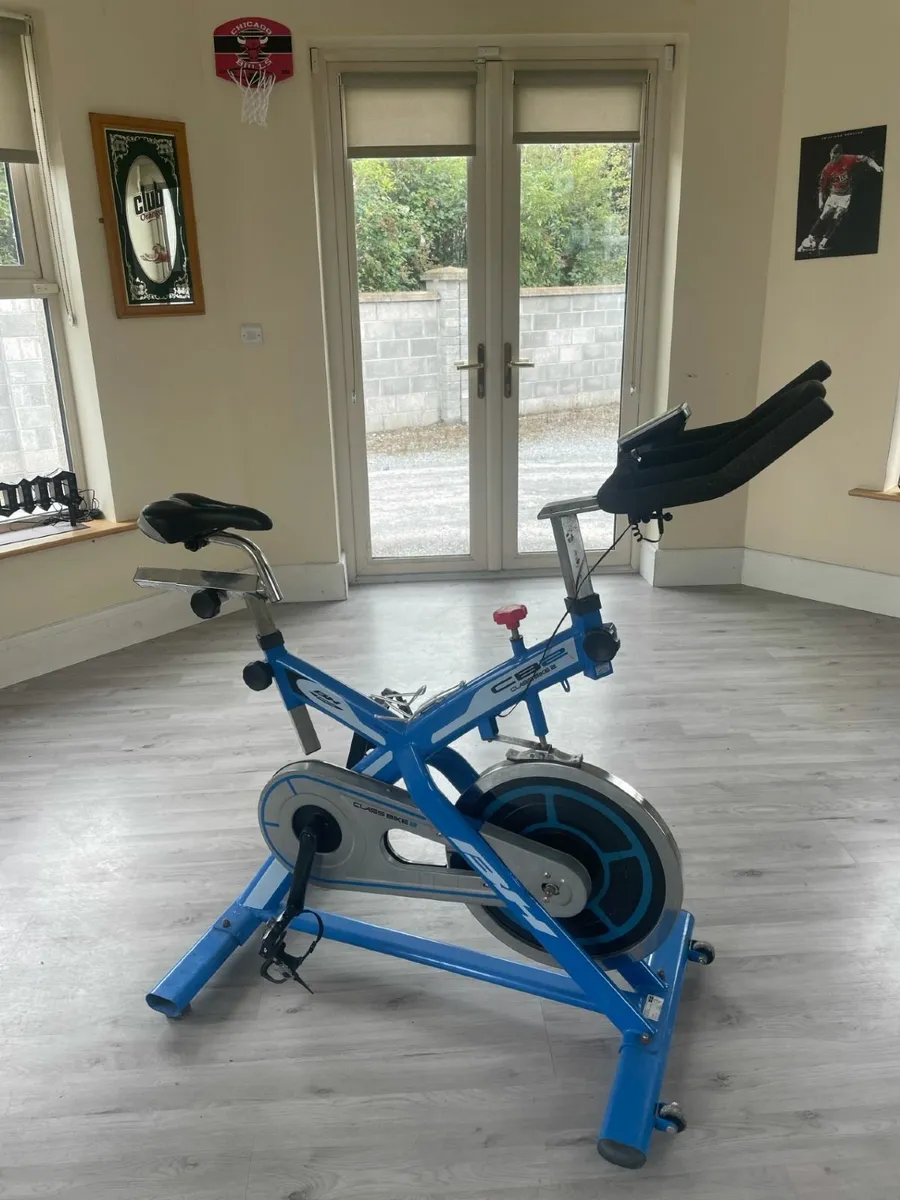 Spinning bike - Image 1