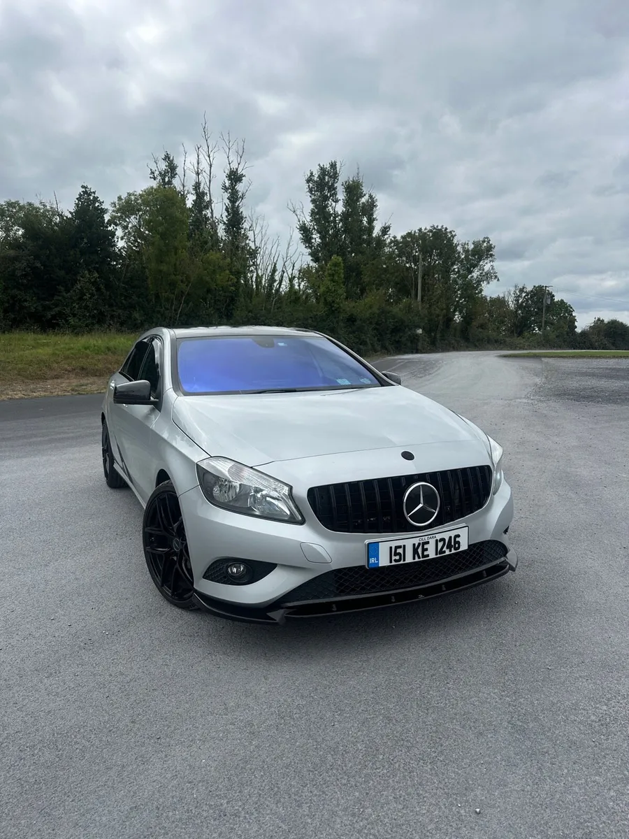 2015 (151) MERCEDES-BENZ A180 Diesel - Image 1