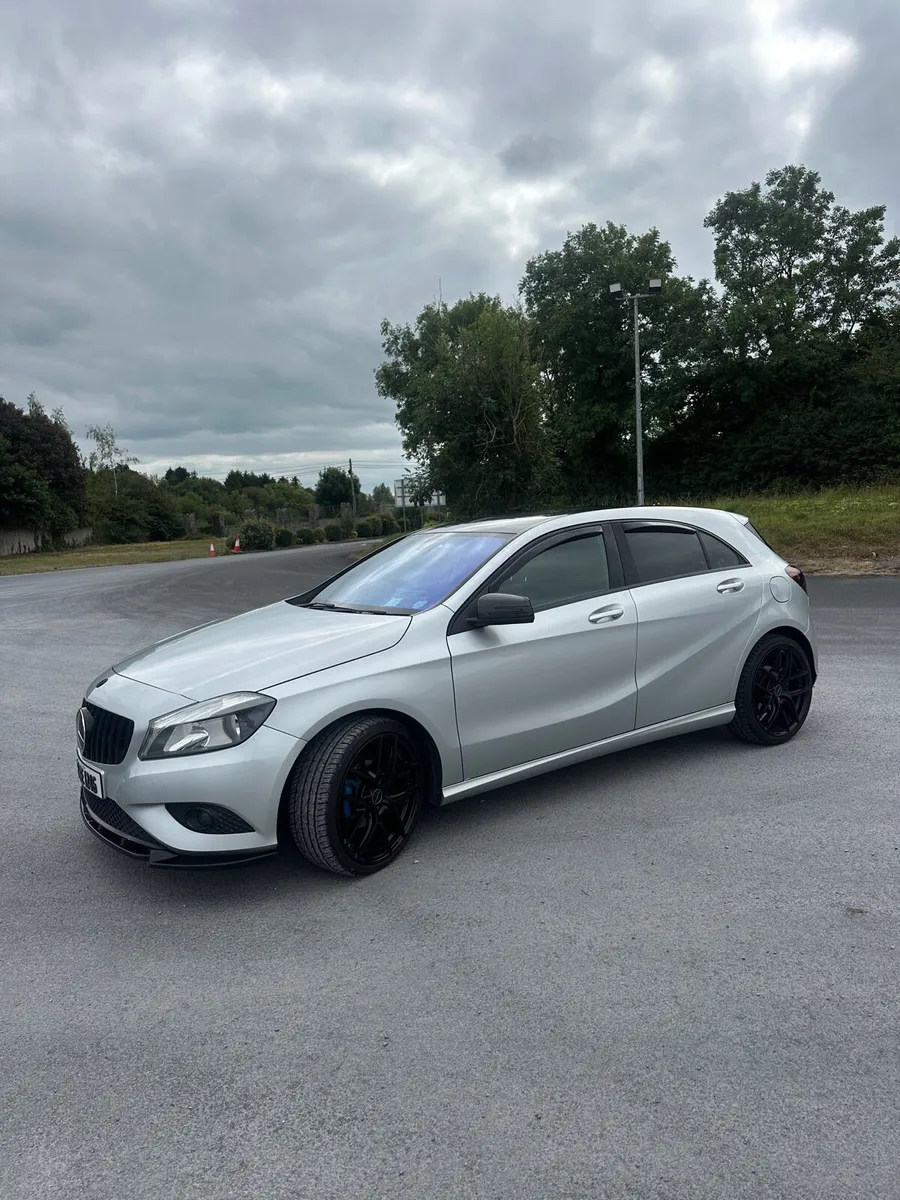 2015 (151) MERCEDES-BENZ A180 Diesel - Image 4