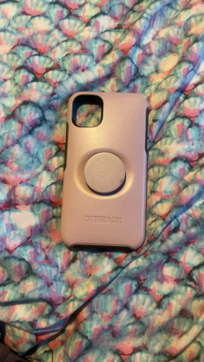 Otter+pop iphone11 phone case - Image 1