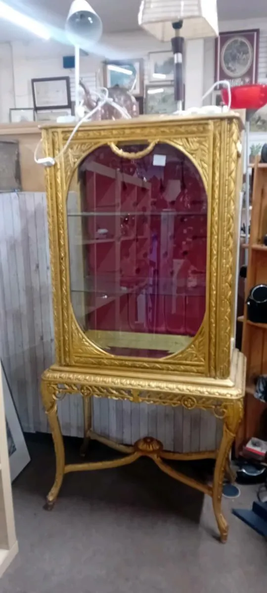Decorative Baroque Style Display Cabinet - Image 1
