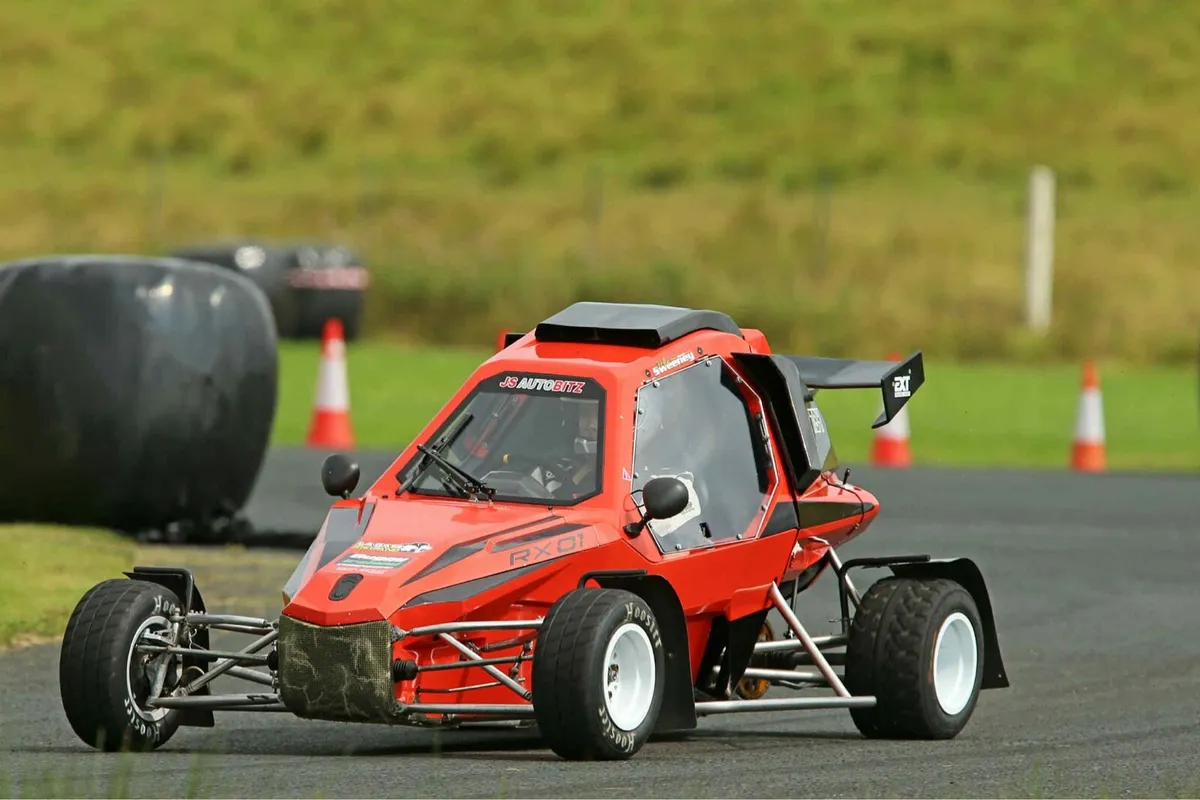 LaBase RX01 - Image 1