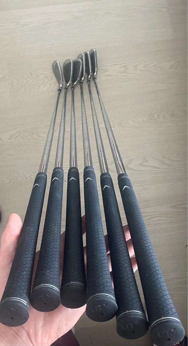 Callaway Rogue golf Irons - Image 3